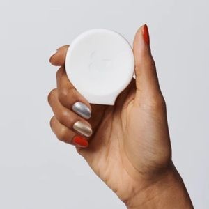 ISO! Olive and June's Winter 2019 Poppy - White